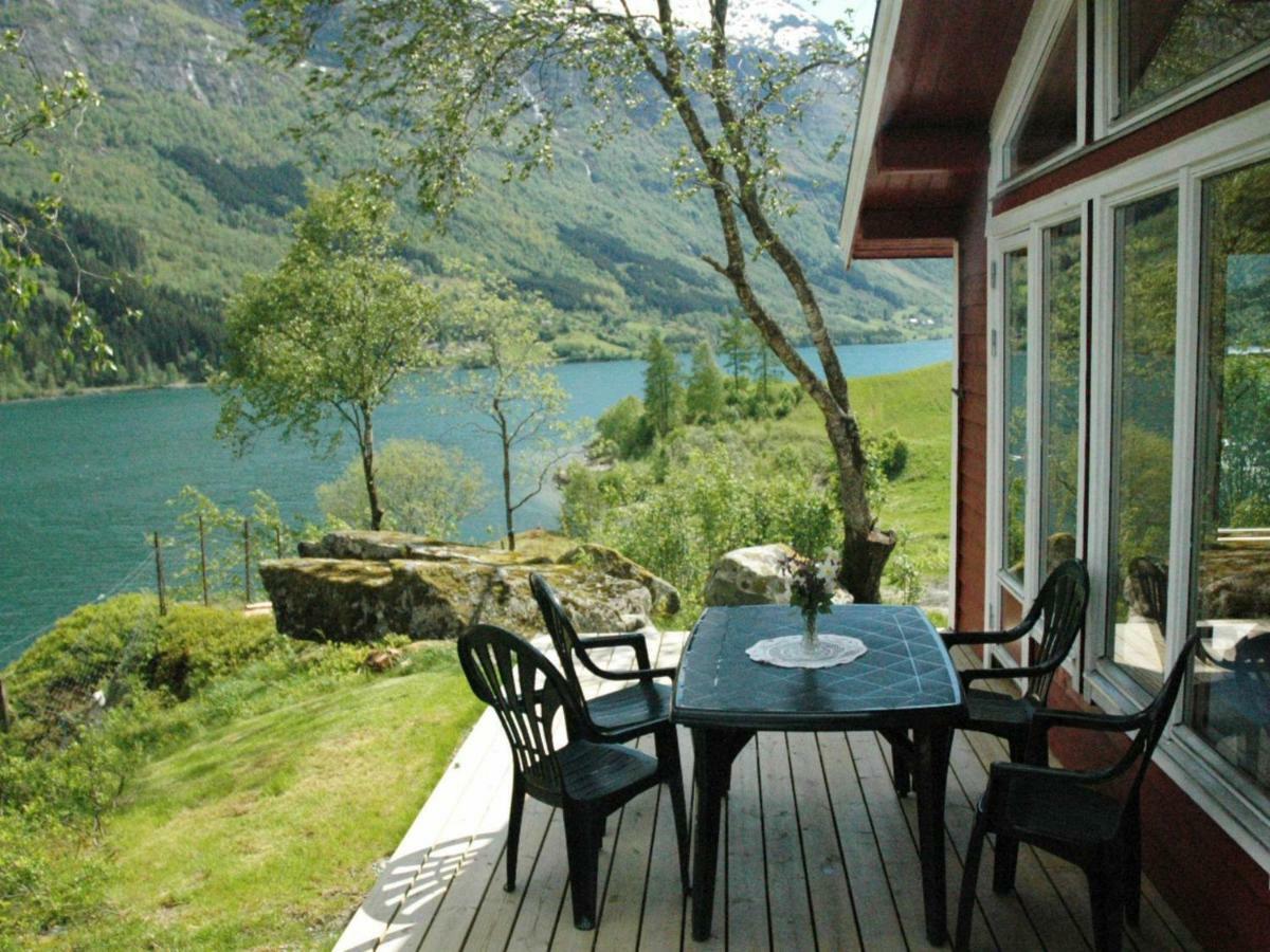 Two-Bedroom Holiday Home In Olden 3 Bagian luar foto