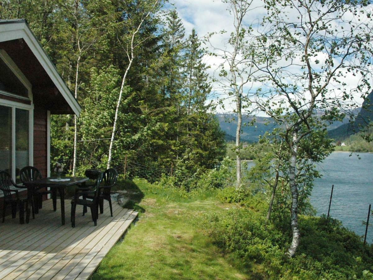 Two-Bedroom Holiday Home In Olden 3 Bagian luar foto